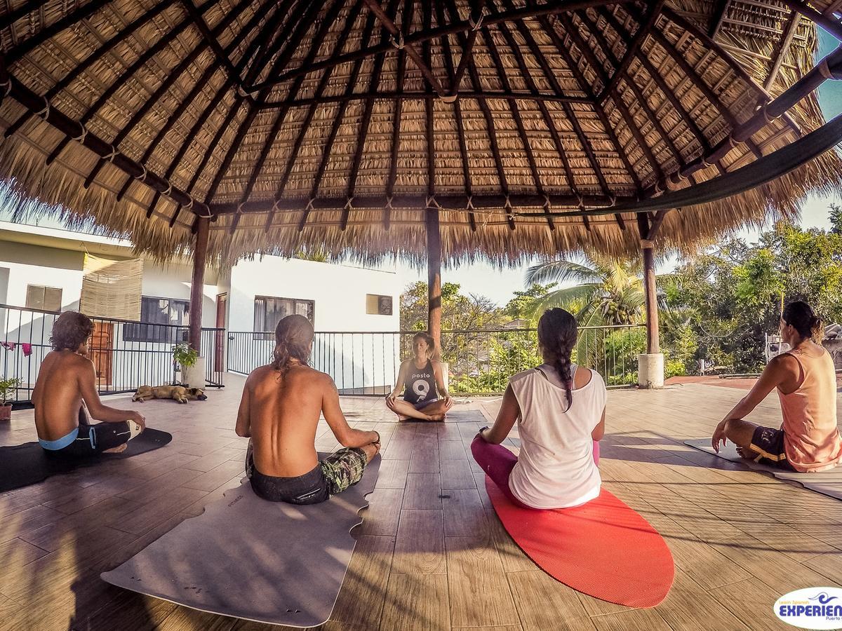 Experiencia Surf Camp Brisas de Zicatela Exterior foto
