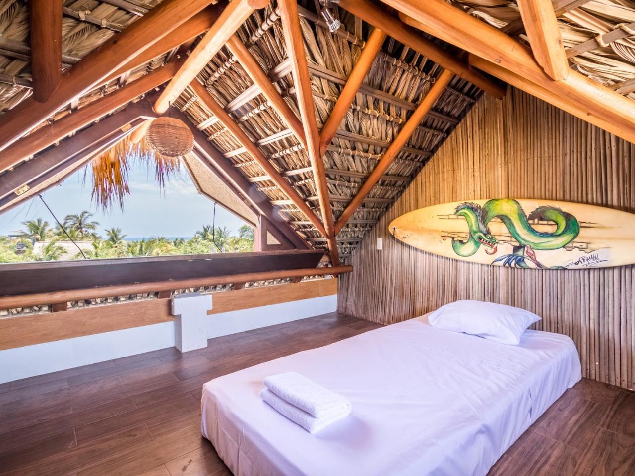 Experiencia Surf Camp Brisas de Zicatela Exterior foto