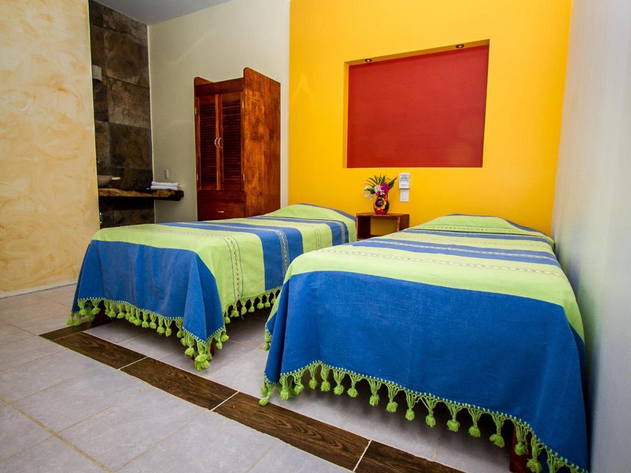 Experiencia Surf Camp Brisas de Zicatela Exterior foto