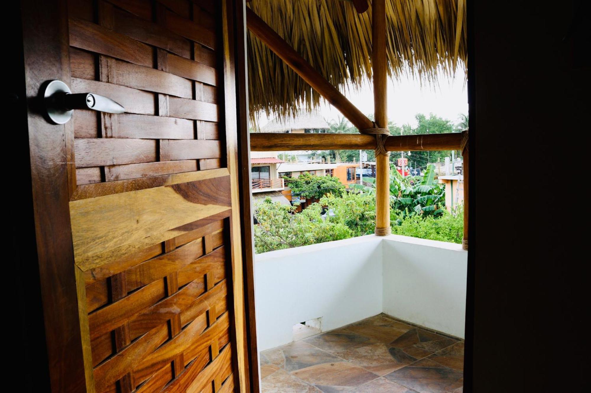 Experiencia Surf Camp Brisas de Zicatela Exterior foto